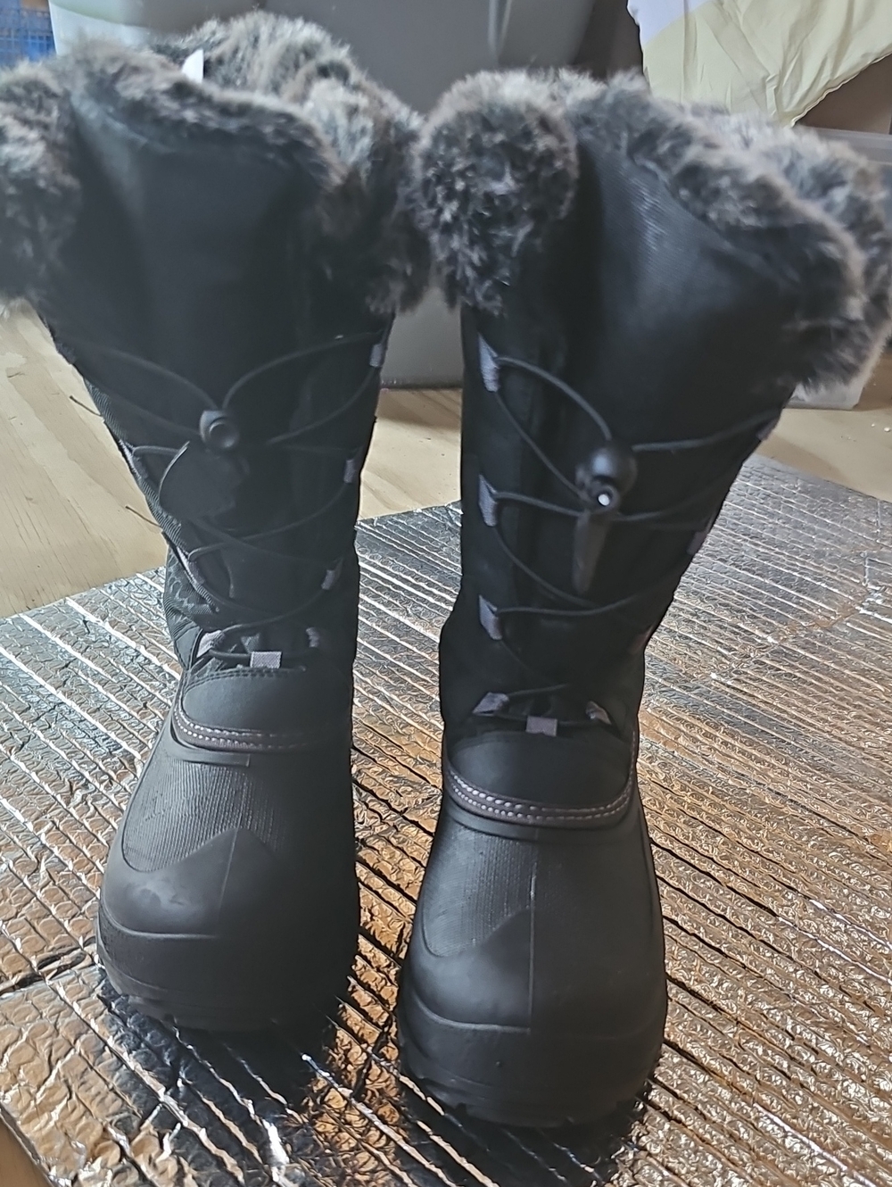 Kamik Black Faux-Fur Lace-Up Winter Boots